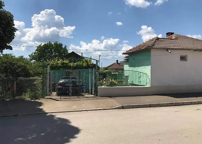 слънце Ваканционна къща *